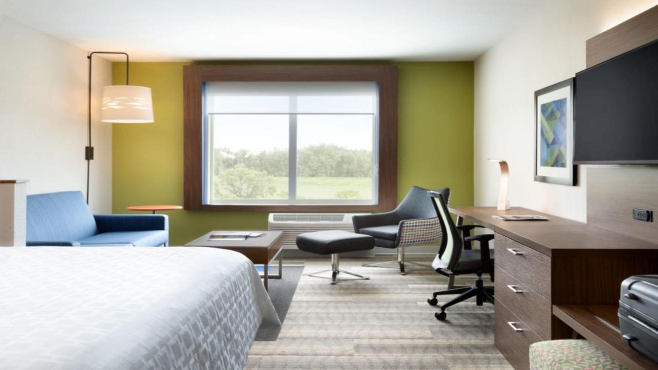 Holiday Inn Express & Suites - Asheboro, An Ihg Hotel ภายนอก รูปภาพ